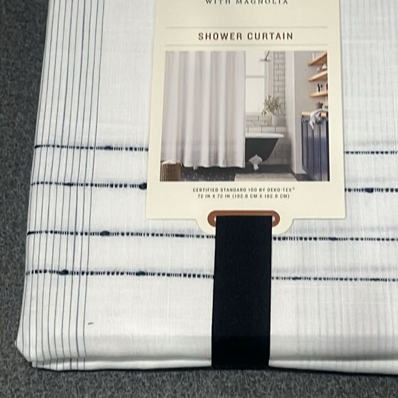 HEARTH & HAND NWT pinstripe border textured shower curtain -blue - Picture 9 of 9